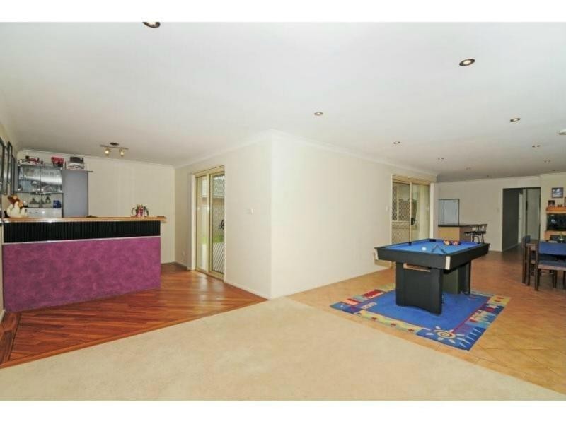18 Forest Park Road, Worrigee NSW 2540