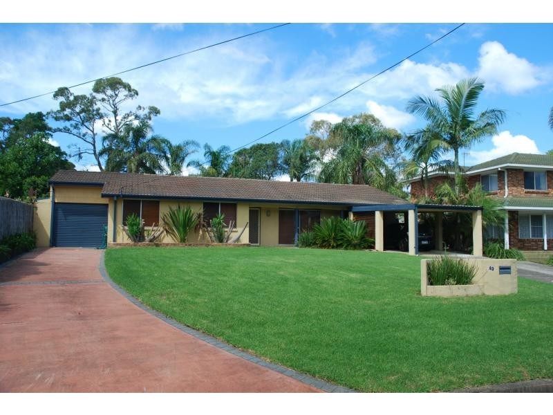 43 Chittick Avenue, North Nowra NSW 2541