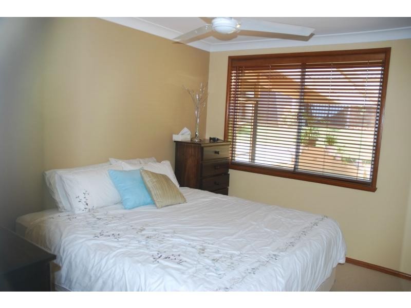 43 Chittick Avenue, North Nowra NSW 2541
