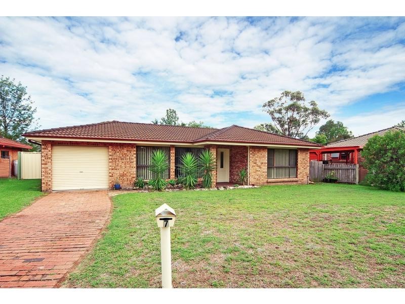 7 Pitt Street, North Nowra NSW 2541