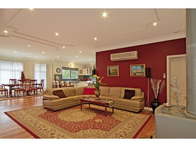 D1083 Princes Highway, Falls Creek NSW 2540