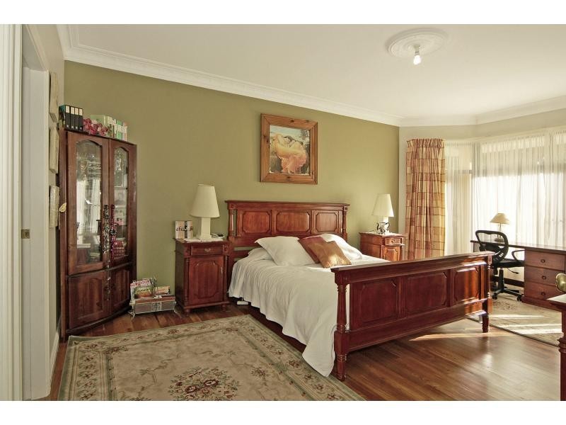 D1083 Princes Highway, Falls Creek NSW 2540