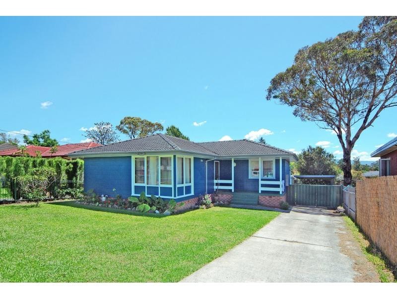 35 Quiberon Street, Nowra NSW 2541