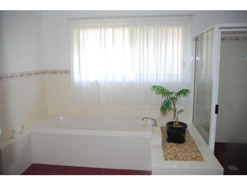 3 Ikara Place, North Nowra NSW 2541