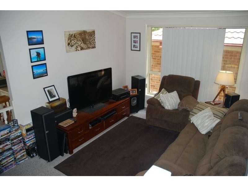 3/67 Brinawarr Street, Bomaderry NSW 2541