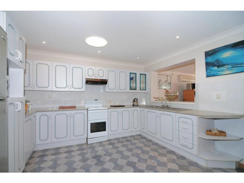 68 St Georges Road, St Georges Basin NSW 2540
