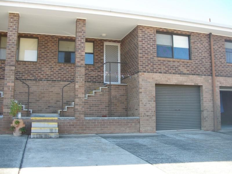 2/125 Wallace Street, Nowra NSW 2541