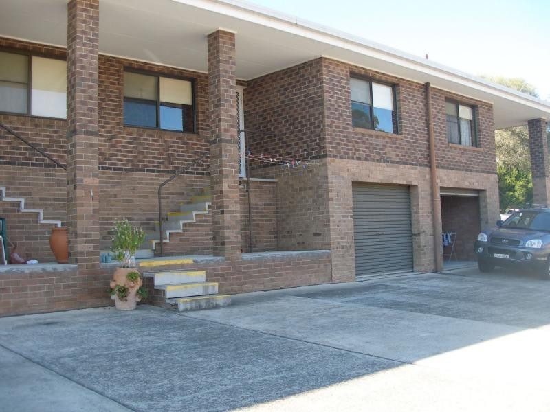 2/125 Wallace Street, Nowra NSW 2541