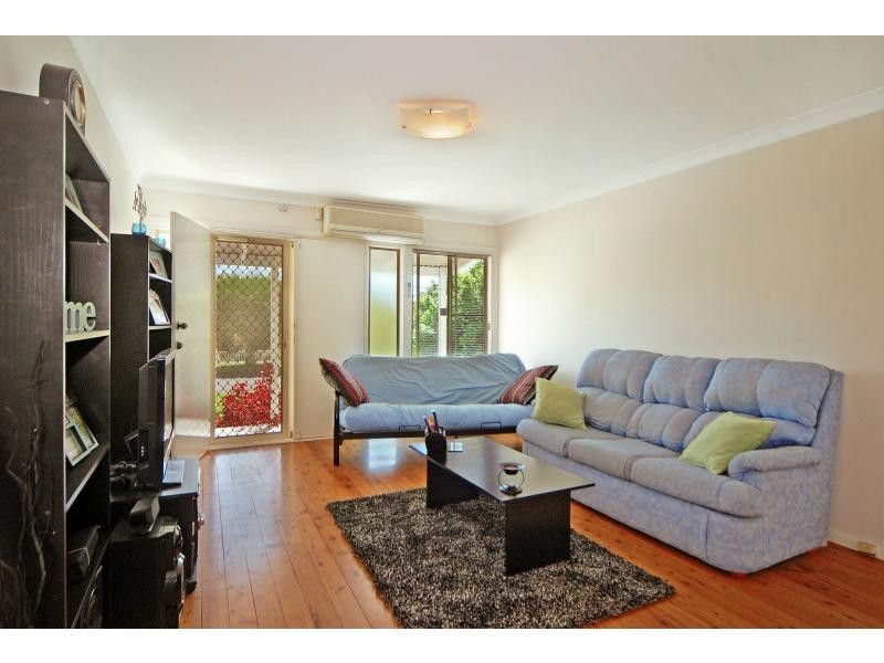 2 Page Avenue, North Nowra NSW 2541