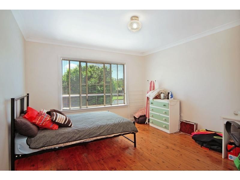 2 Page Avenue, North Nowra NSW 2541