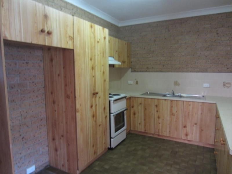 Unit 2/100 Kalandar Street, Nowra NSW 2541