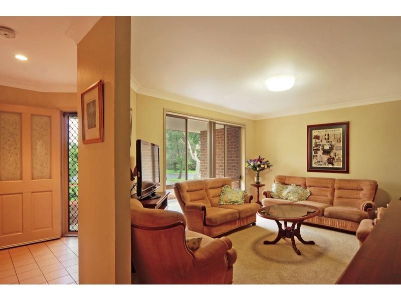 18 Peppermint Drive, Worrigee NSW 2540