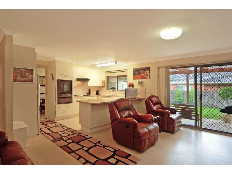 18 Peppermint Drive, Worrigee NSW 2540