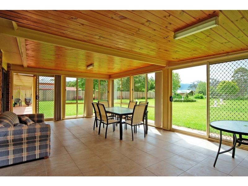 22 Bimbimbie Avenue, Bangalee NSW 2541