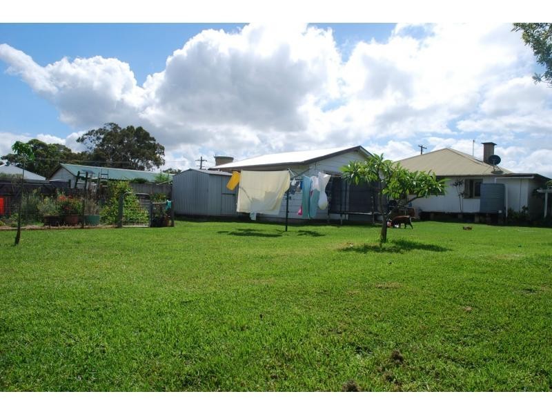 20 Plunkett Street, Nowra NSW 2541