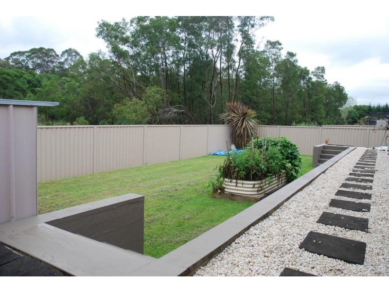 37 Emerald Drive, Meroo Meadow NSW 2540