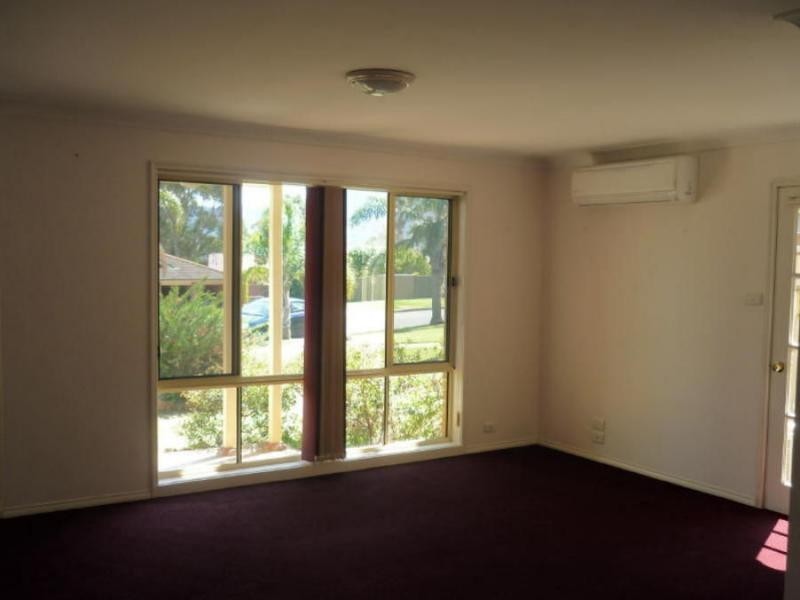 19 Cotton Palm Close, North Nowra NSW 2541