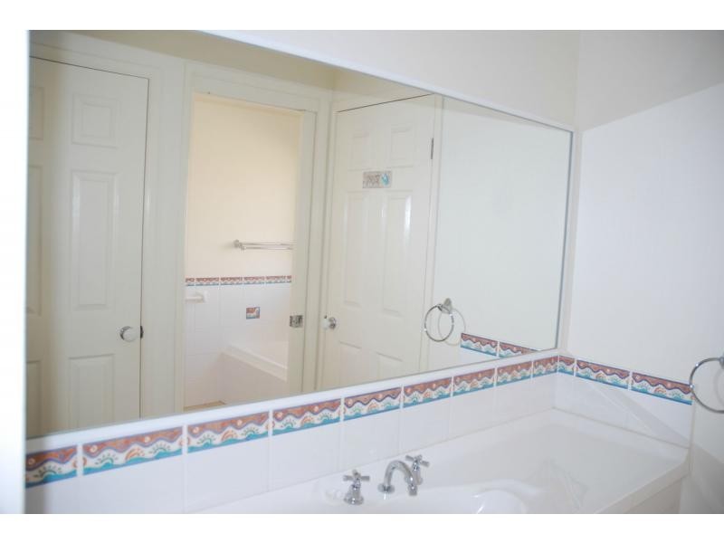 67 Burradoo Crescent, Nowra NSW 2541