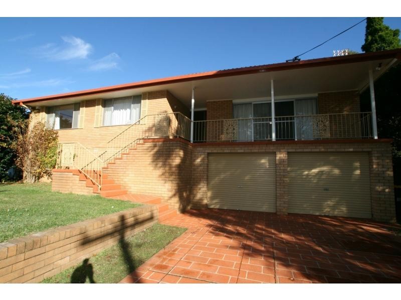 37 Chittick Avenue, North Nowra NSW 2541