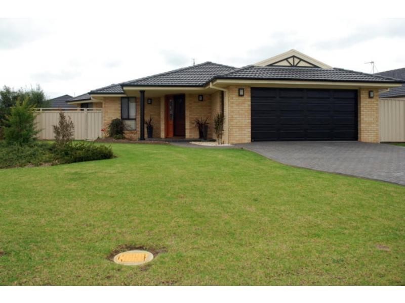 80 Rayleigh Drive, Worrigee NSW 2540