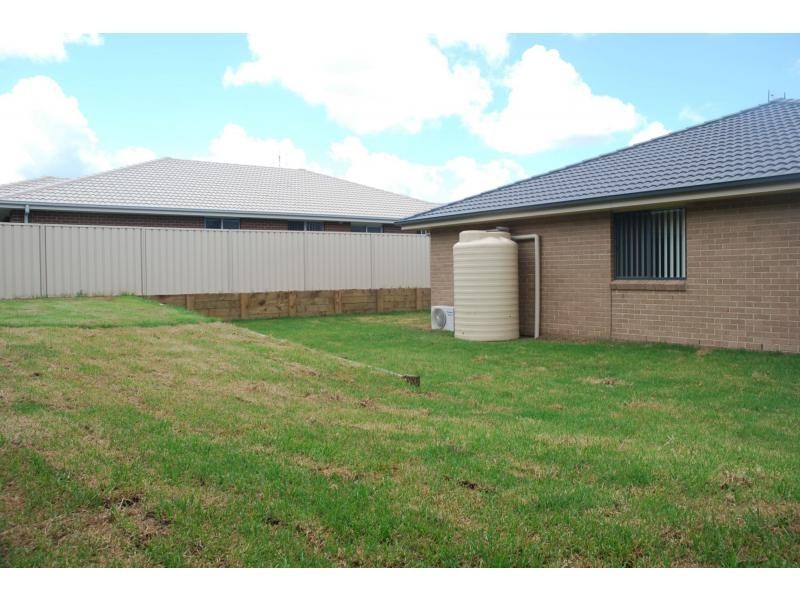 5 Doreen Court, West Nowra NSW 2541