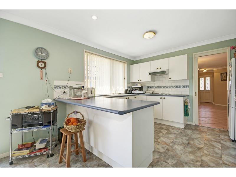 13 Basil Street, Worrigee NSW 2540