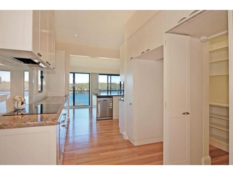 30 Illaroo Road, North Nowra NSW 2541