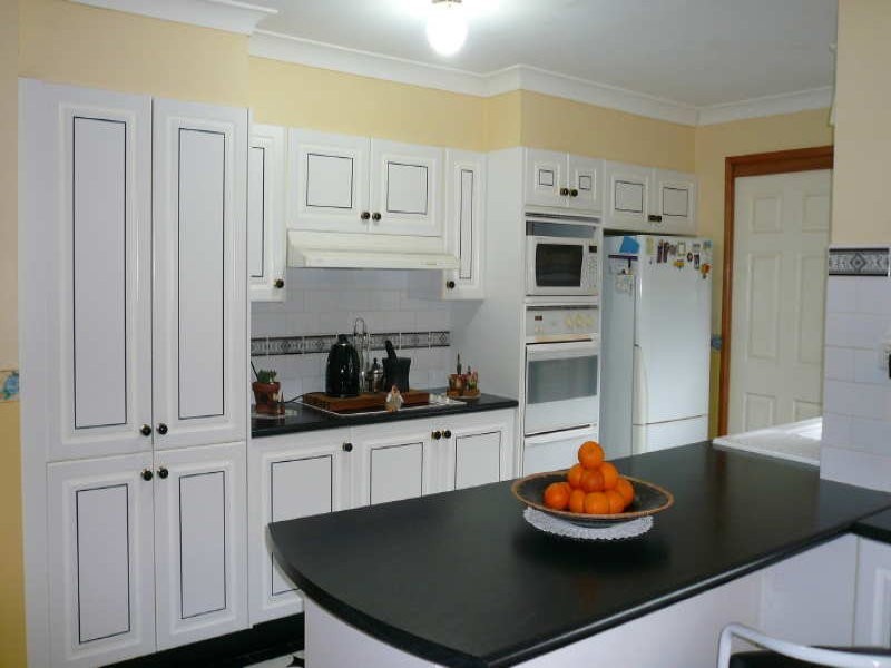 54 Jasmine Drive, Bomaderry NSW 2541