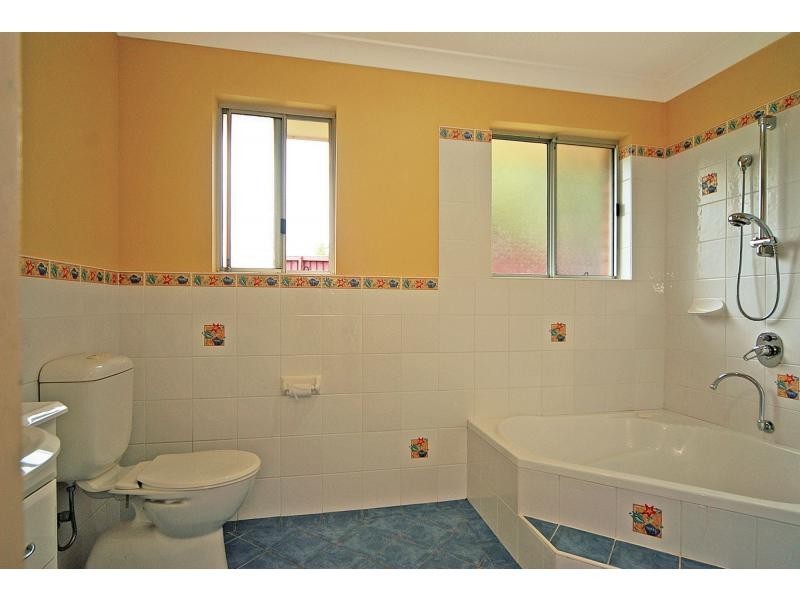 3 Arnheim Place, North Nowra NSW 2541