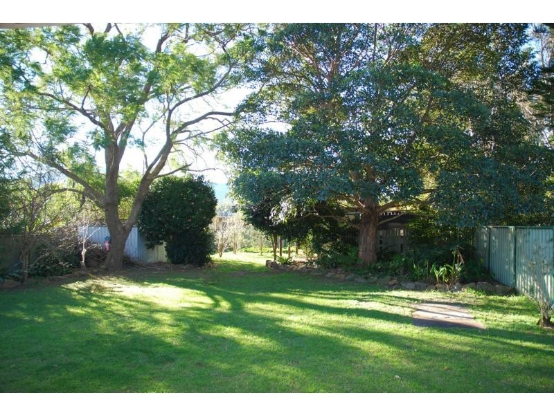 47 Cambewarra Road, Bomaderry NSW 2541