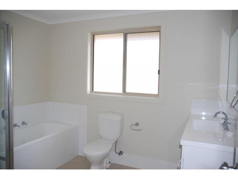 3 Doreen Court, West Nowra NSW 2541