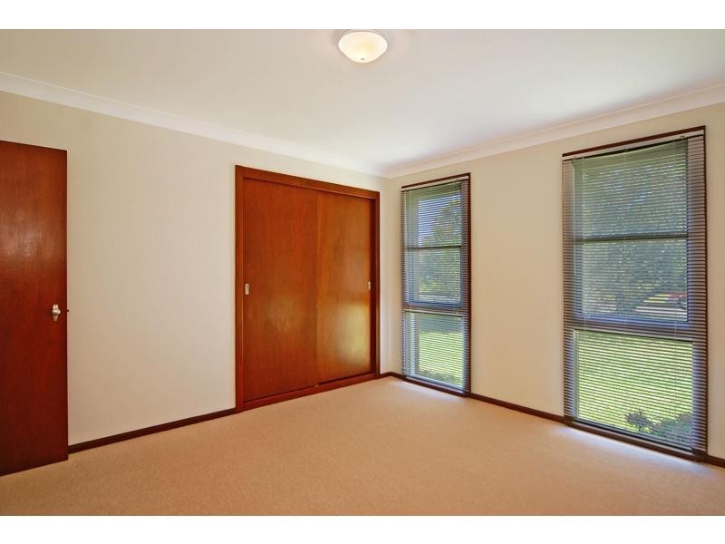 37 McDonald Avenue, Nowra NSW 2541