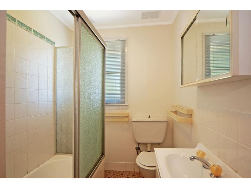 37 McDonald Avenue, Nowra NSW 2541