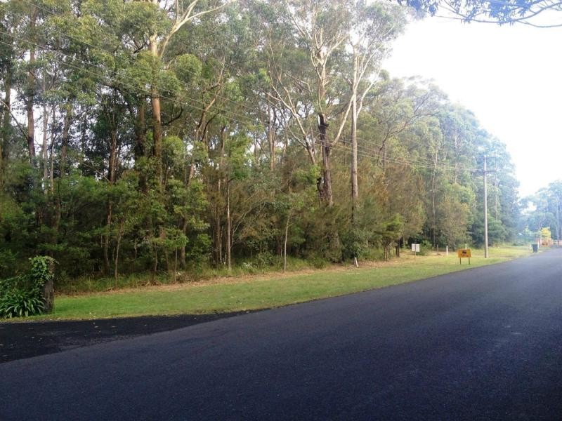 22 The Basin Road, St Georges Basin NSW 2540