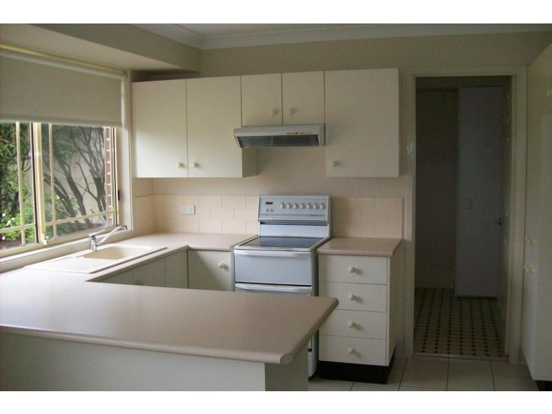 34 Rayleigh Drive, Worrigee NSW 2540