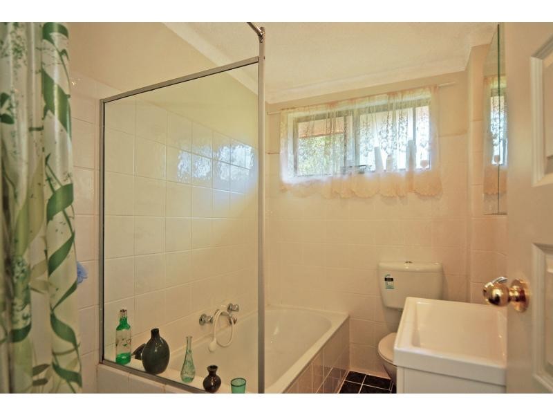 4/4 Shorland Place, Nowra NSW 2541