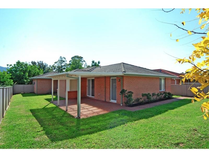 24 Gardenia Crescent, Bomaderry NSW 2541