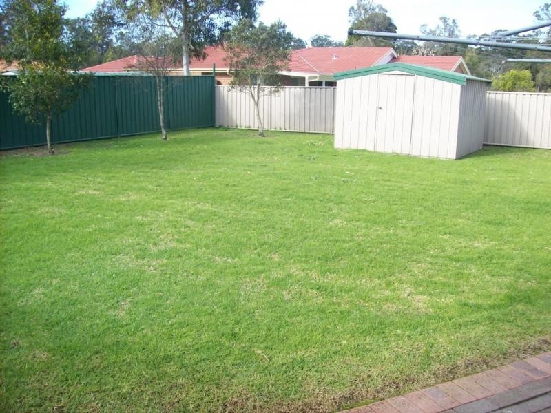 9 St James Crescent, Worrigee NSW 2540