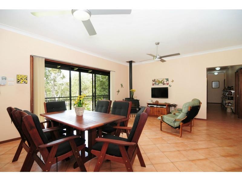 64 Cambourne Road, Tomerong NSW 2540