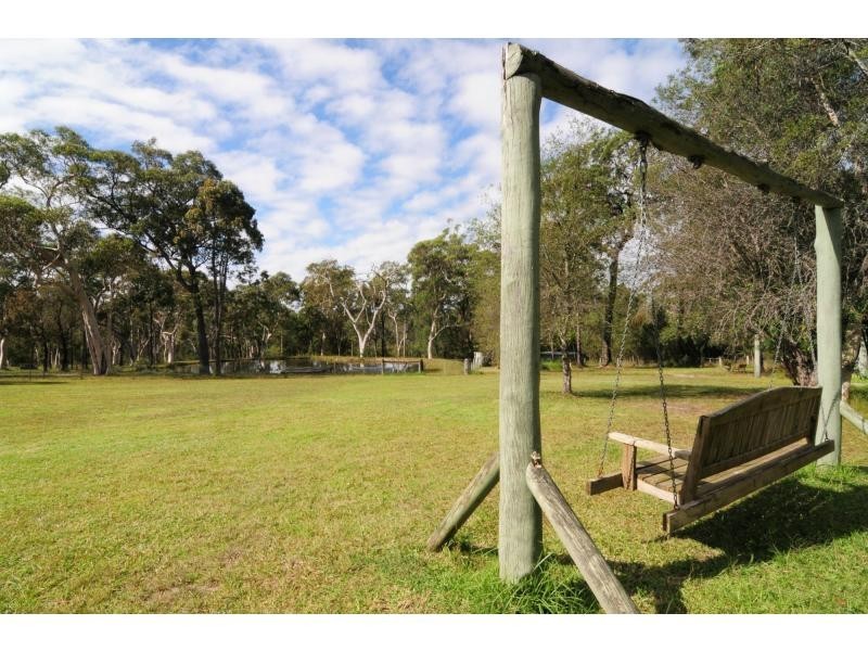 64 Cambourne Road, Tomerong NSW 2540