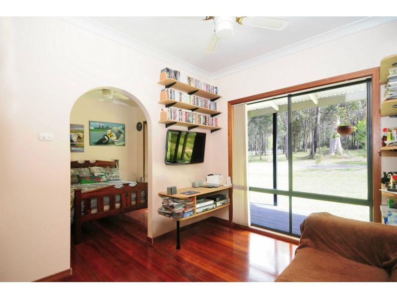 64 Cambourne Road, Tomerong NSW 2540