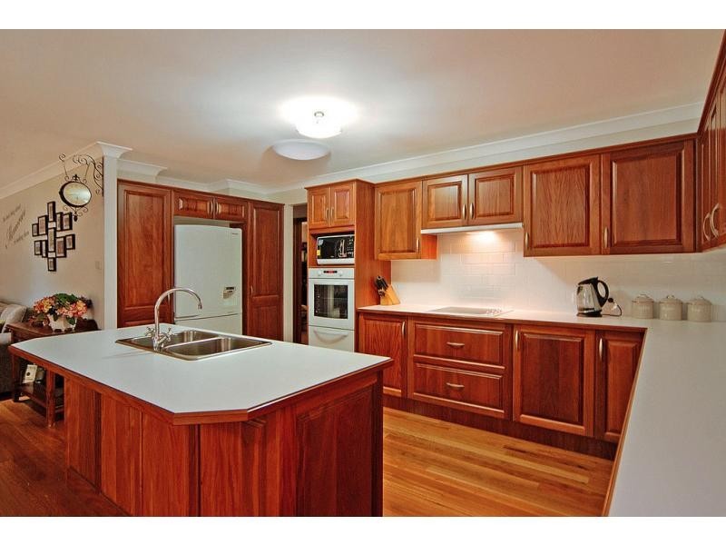 24 Royal Street, Worrigee NSW 2540