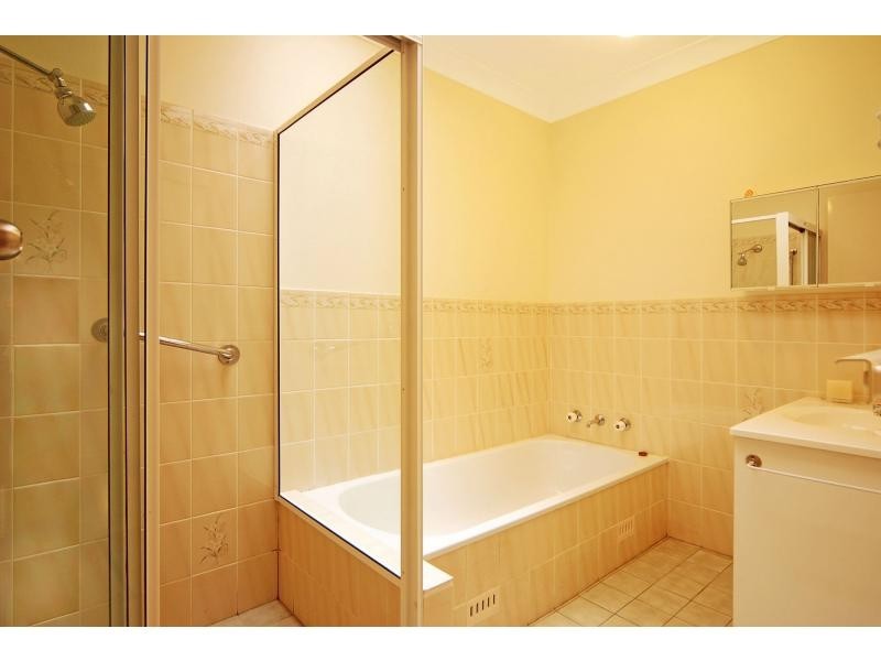 Unit 5/65a Page Avenue, North Nowra NSW 2541