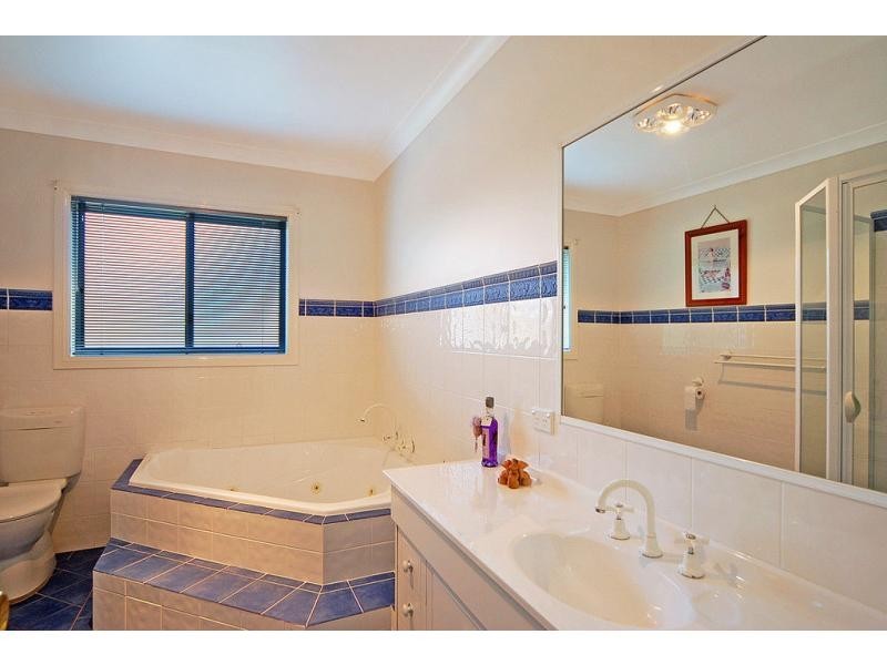 15 Mahogany Place, North Nowra NSW 2541