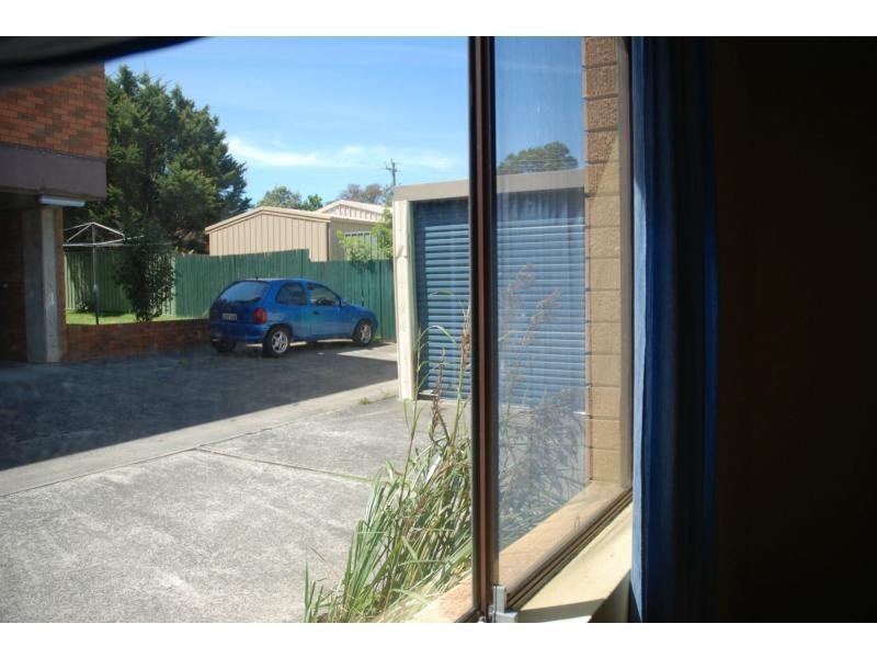 Unit 2/3 Shorland Place, Nowra NSW 2541