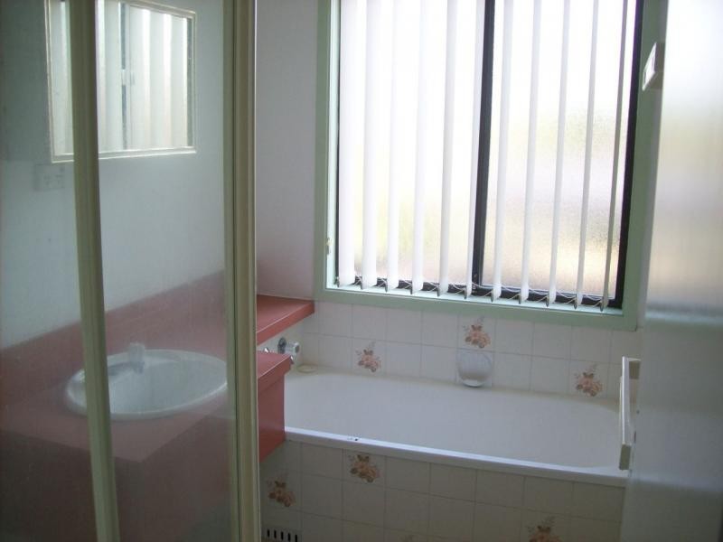 17 Coconut Drive North, North Nowra NSW 2541