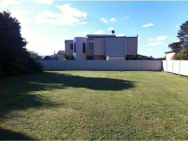 L1 Adelaide Street, Greenwell Point NSW 2540