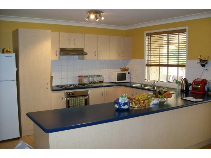 1 Robinia Way, Worrigee NSW 2540