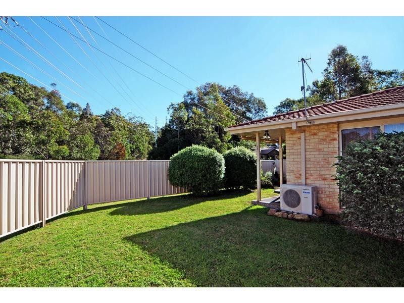 1/22 Mattes Way, Bomaderry NSW 2541