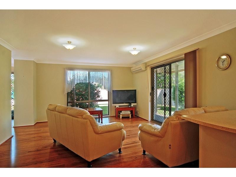 1/22 Mattes Way, Bomaderry NSW 2541